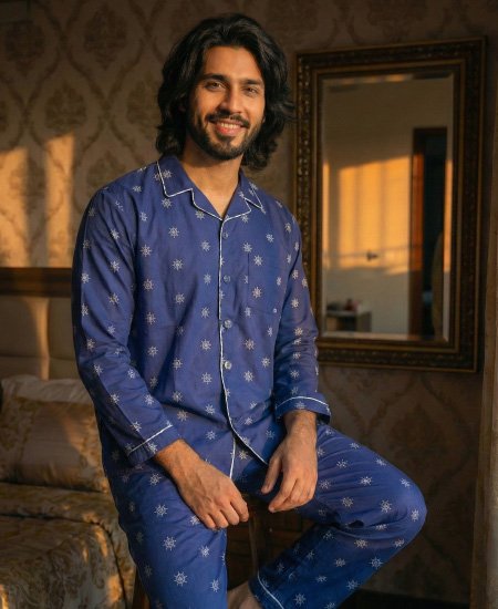 royal ship wheel night suit.jpg