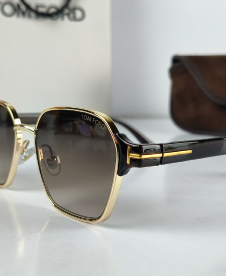 Sunglasses in Pakistan