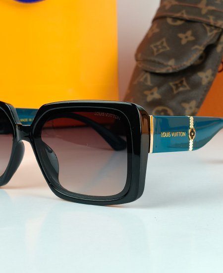 sunglasses in pakistan 8.jpg