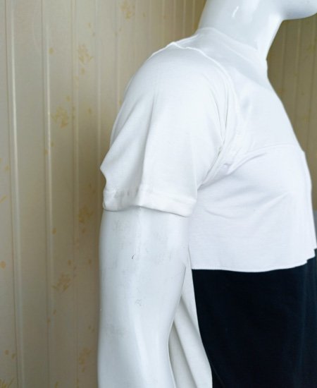 t shirts back and white 2.jpg