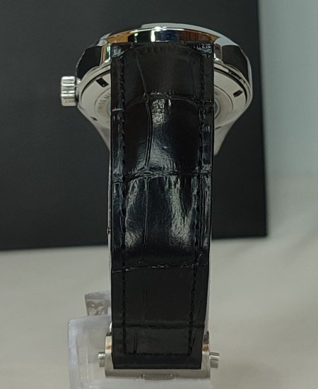 tg heuer calibre 5 leather belt 5 1.jpg
