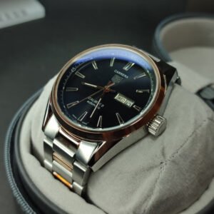tg heuer carrera calibre 5 black dail two tune 1.jpg