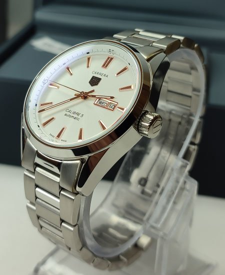 tg heuer carrera calibre 5 white dail 1.jpg