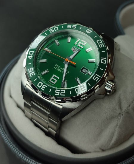 tg heuer formula 1 green waz1017 1 1.jpg