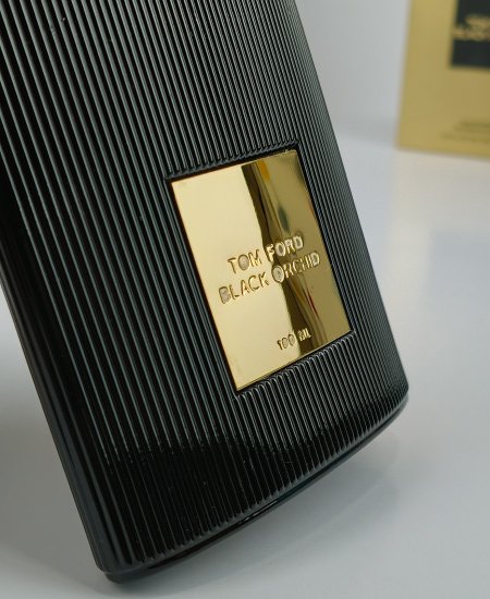 tom ford black orchid perfume 3.jpg