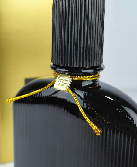tom ford black orchid perfume in pakistan 4.jpg
