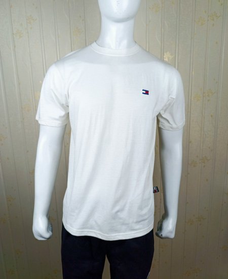 tomy hilfiger t shirt 3.jpg