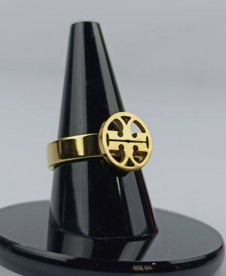 tory ring 002 2.jpg