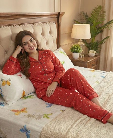 zara ladies night suit red star as.jpg