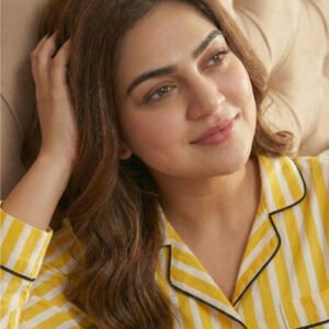 zara ladies night suit yellow strips 1 1.jpg