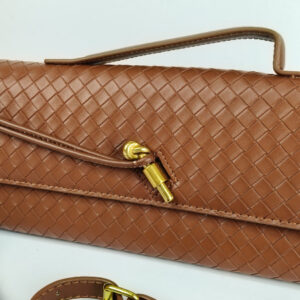 Ladies Clutches in Pakistan