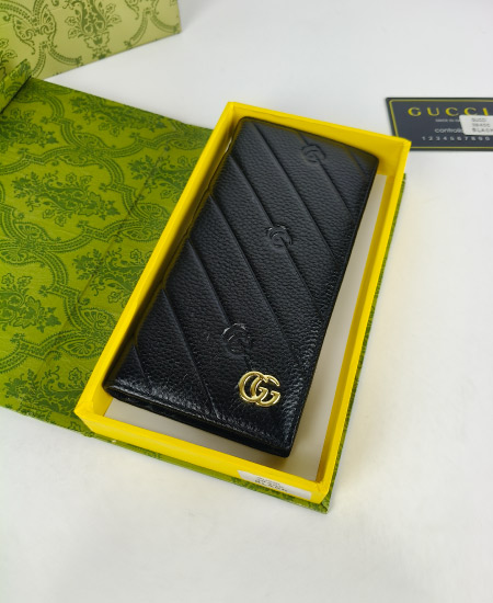 Mens Long Wallets in Pakistan